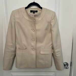 Kasper white tweed jacket
